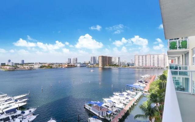 photo 5 of Luxury Oceanfront Condos In Sunny Isles Beach Apartments