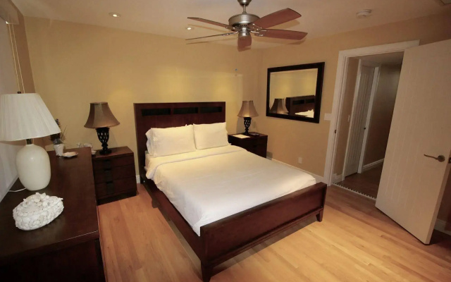 photo 4 of Luxury Oceanfront Estate