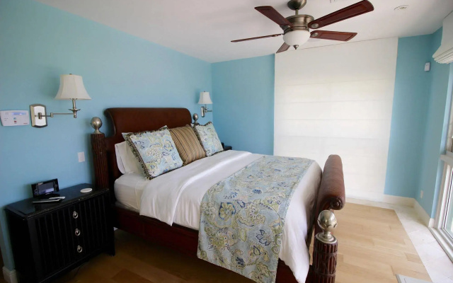 photo 5 of Luxury Oceanfront Estate