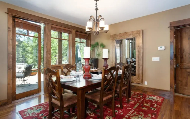 photo 4 of Luxury Old Greenwood 3BD Villa - Villa 12. Comes w/ Free Grocery Delivery!