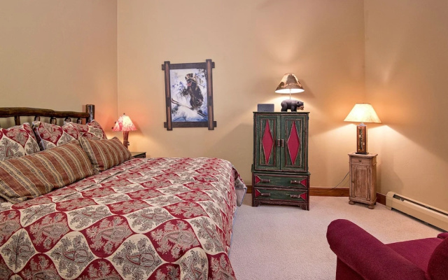 photo 3 of Luxury Penthouse at Bear Paw Lodge