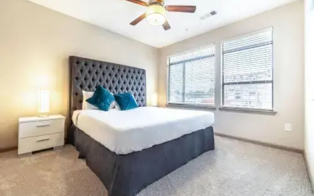photo 4 of Luxury Ponce City Apartments