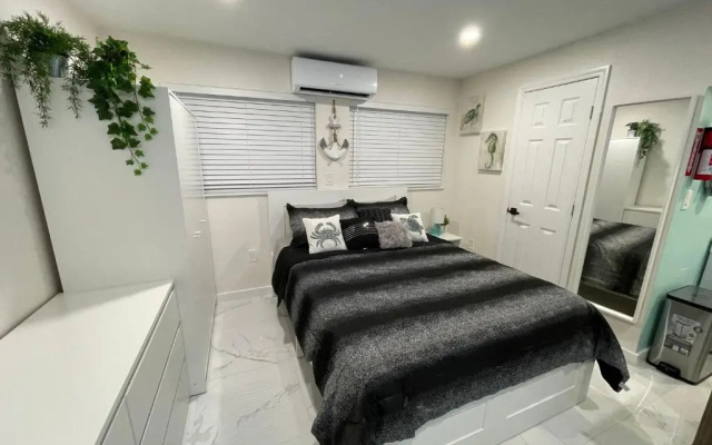 photo 3 of Luxury Quiet Studio - Fort Lauderdale