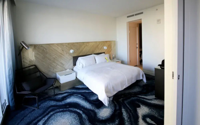 photo 3 of Luxury Resort 2bedroom Fort Lauderdale