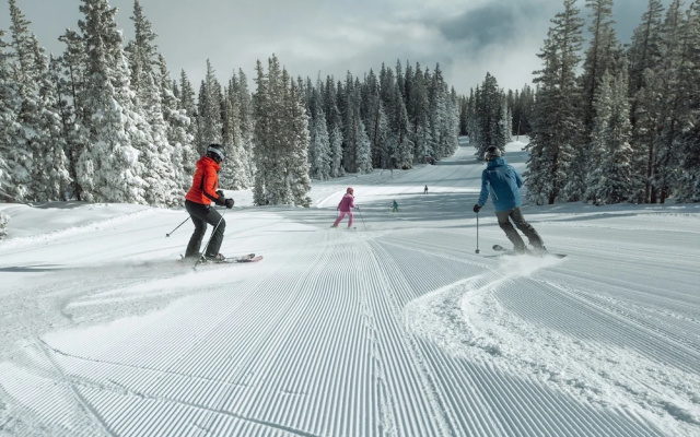 photo 3 of Luxury Ski-in, Ski-out- 3br/ 4 Bath + Den In Bachelor Gulch 3 Bedroom Condo