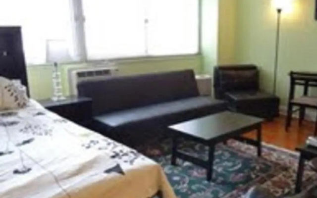 photo 3 of Luxury Studio by Rittenhouse Square