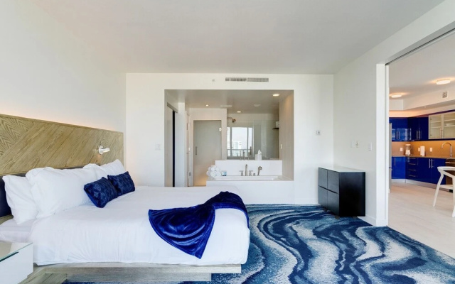 photo 5 of Luxury Suite W Pool/gym In The W Residences 2 Bedroom Condo by RedAwning