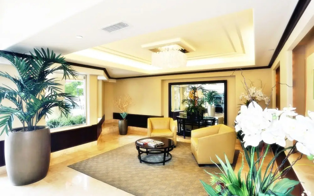 photo 2 of Luxury Suites - Heart of Beverly Hills