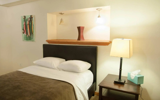 photo 2 of Luxury Suites Upper West Brownstone