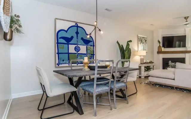 photo 4 of Luxury Three Bedroom Townhome Near Cary