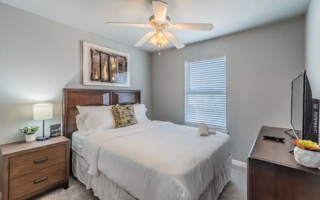 photo 2 of Luxury Townhome Collection GrandPrairie