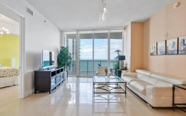 photo 3 of Luxury two bedroom rental at Trump Tower Sunny Isles Beach 23th floor