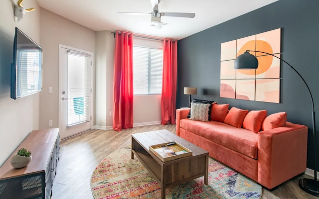 photo 5 of Luxury Uptown Apartments by WanderJaunt