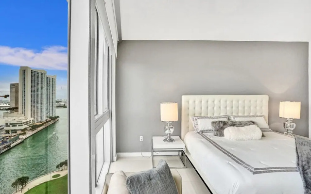 photo 4 of LUXURY W HOTEL BRICKELL 2BD, Miami