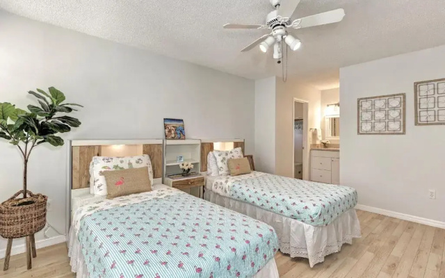 photo 5 of Luxury Waterfront Views/Pool/1400sf/2 min to Beach