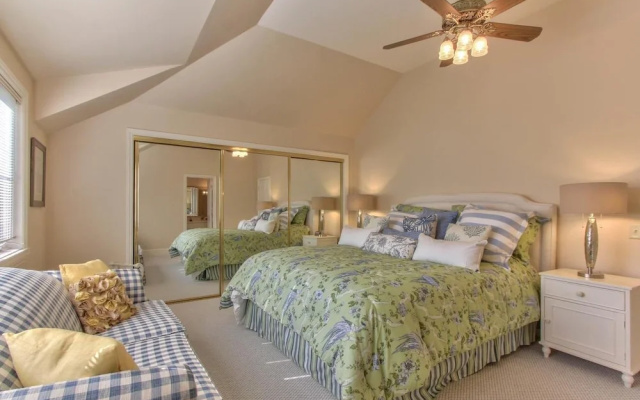 photo 5 of Lx33: Luxury Vacation Villa On Pebble Beach With Pool