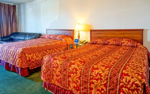 photo 5 of Lyndys Motel