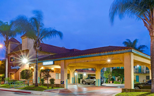 photo 4 of Travelodge by Wyndham Lynwood