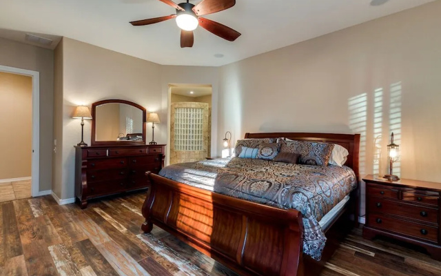 photo 4 of Lynx - 3 Br Home