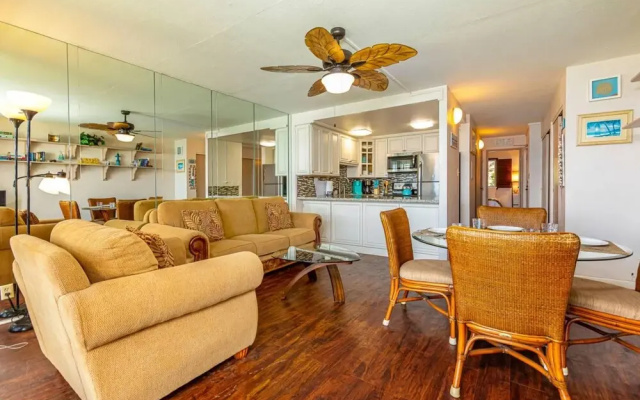 photo 5 of Maalaea Kai 215 by Coldwell Banker Island Vacations