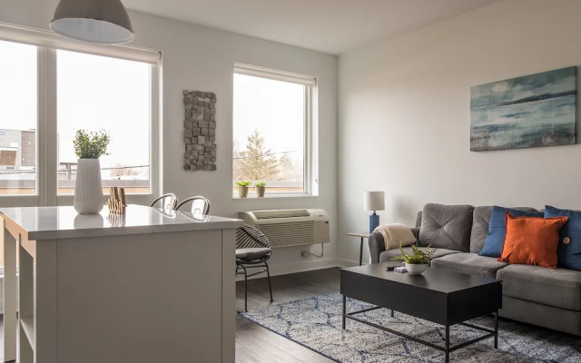 photo 3 of Macalester Apartments by Frontdesk
