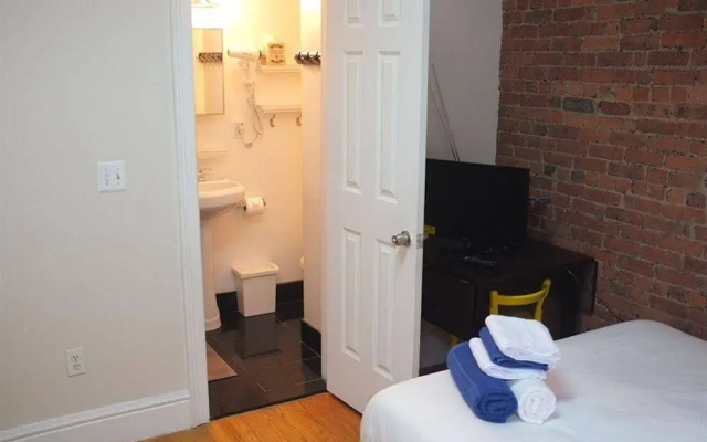 photo 4 of Macy View Apartments