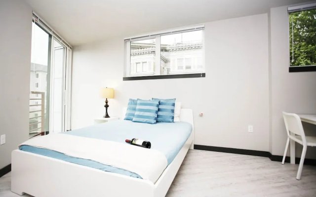 photo 2 of Madison Cap Hill Condos by Barsala