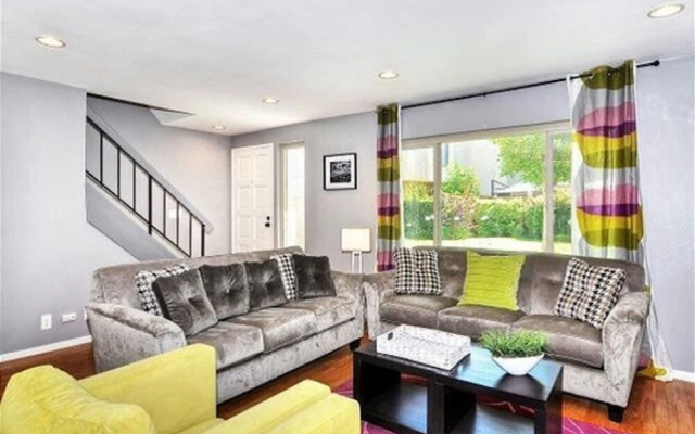 photo 3 of Mad Hatter 3 Bedrooms 2.5 Bathrooms Condo