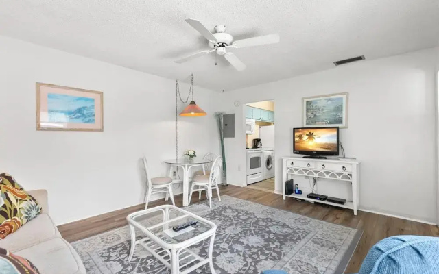 photo 4 of Madeira Beach Yacht Club 151H by Distinctive Beach Rentals
