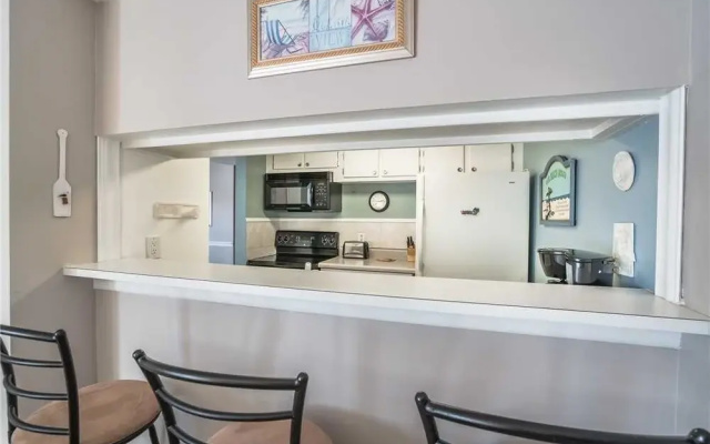 photo 3 of Madeira Beach Yacht Club 337G - Two Bedroom Condo