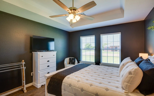 photo 4 of Madill Vacation Rental w/ Grill: Near Lake Texoma!