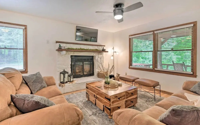 photo 3 of Maggie Valley Townhome In Smoky Mountain Foothills