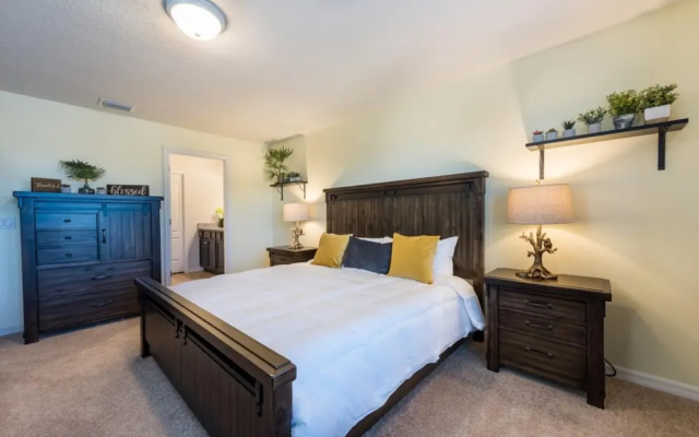 photo 3 of Magic Retreat Near Disney Sleeps 12 Private Pool Sol101