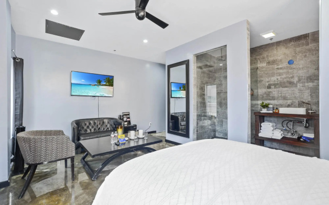 photo 5 of Magnificent En Suite Studio