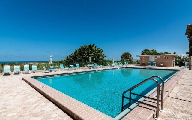 photo 4 of Magnificent Gulf Front Condo Located Directly On The Ocean! 2 Bedroom Condo by Redawning