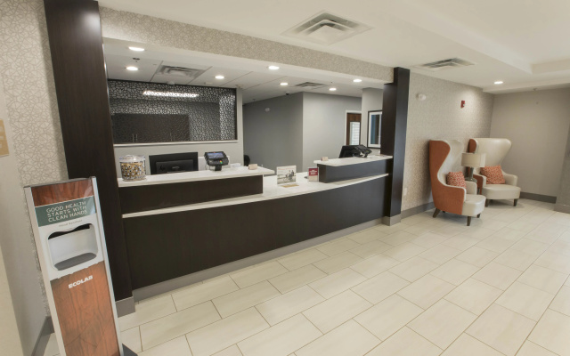 photo 2 of Magnolia Bay Hotel & Suites