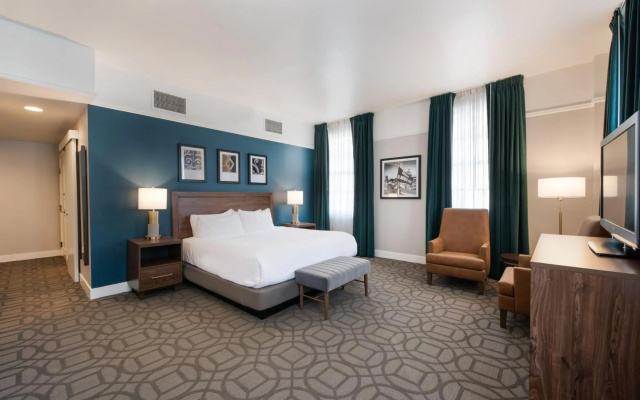 photo 4 of Magnolia Hotel Omaha