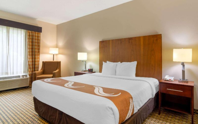 photo 4 of Magnolia Inn & Suites