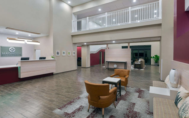 photo 2 of Magnolia Pointe, Best Western Signature Collection