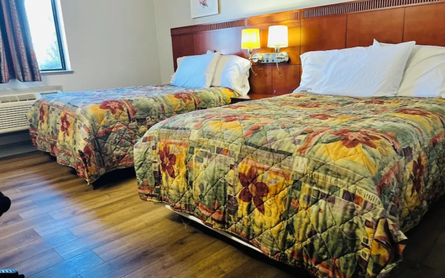 photo 4 of Rosewood Inn By OYO Union City I-69