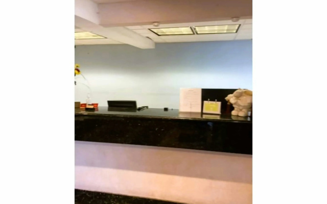 photo 2 of Magnuson Hotel Atlanta South
