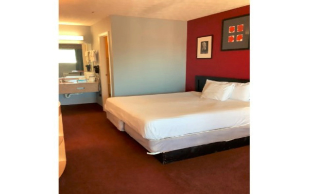 photo 3 of Magnuson Hotel Atlanta South