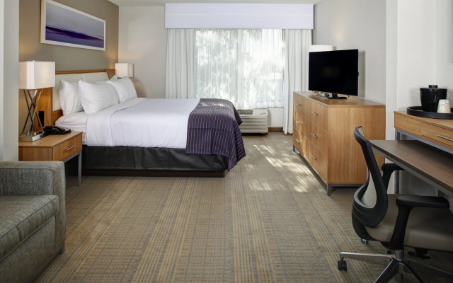photo 3 of Holiday Inn Franklin - Cool Springs by IHG