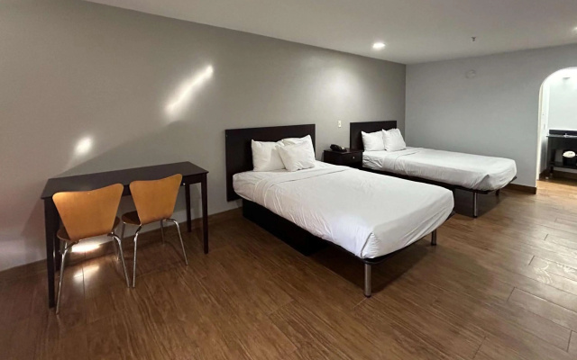 photo 5 of Motel 6 Denham Springs, LA
