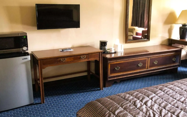 photo 3 of Magnuson Hotel Dixon