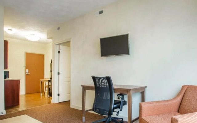 photo 4 of O'Fallon Suites Hotel
