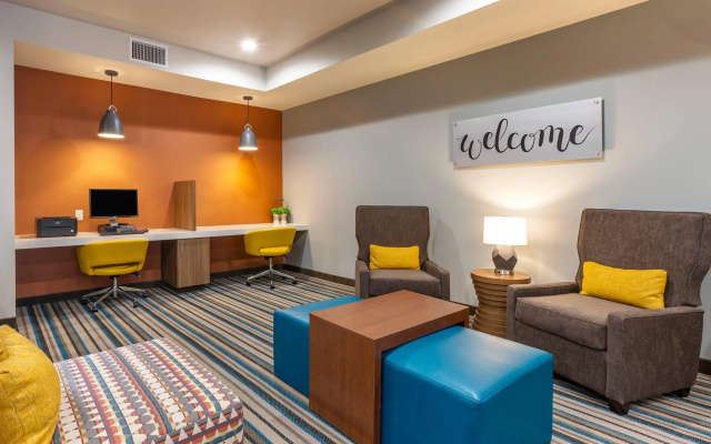 photo 3 of MainStay Suites Carlsbad South