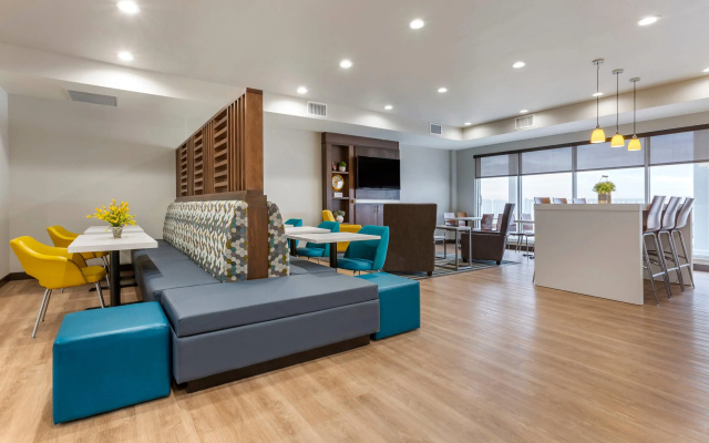 photo 4 of MainStay Suites Carlsbad South