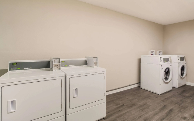photo 4 of MainStay Suites Florence - Darlington