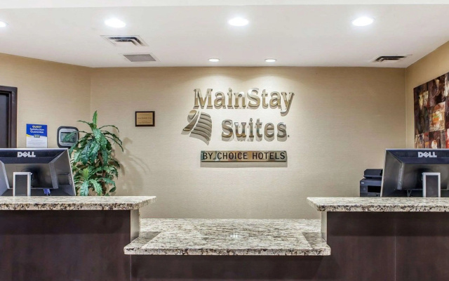 photo 2 of MainStay Suites Chattanooga Hamilton Place